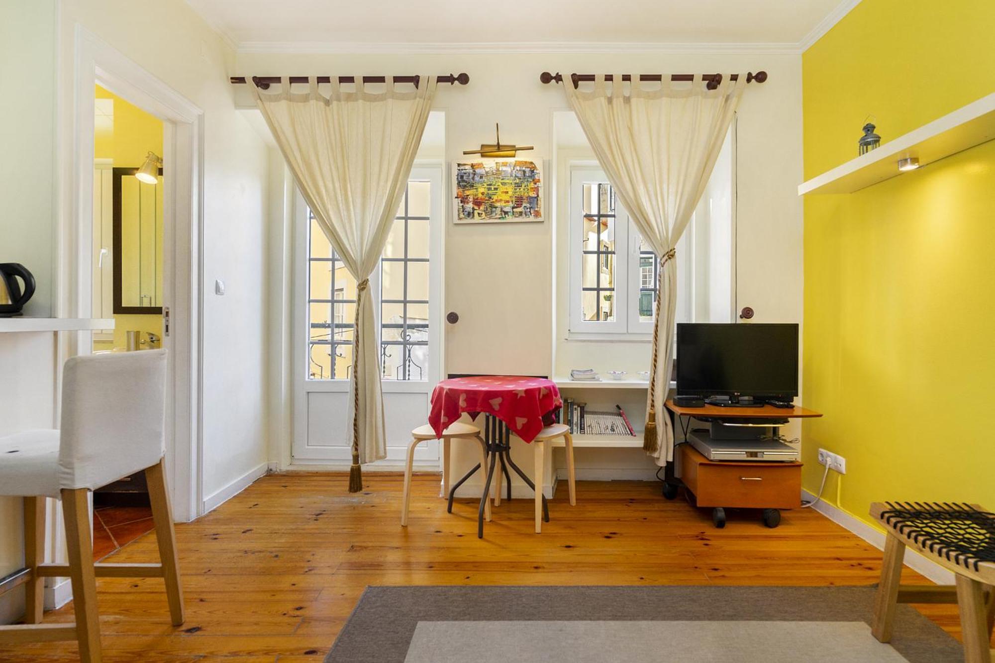 Whome Central Alfama Hideaway Perfect To Explore Lisboa Ngoại thất bức ảnh